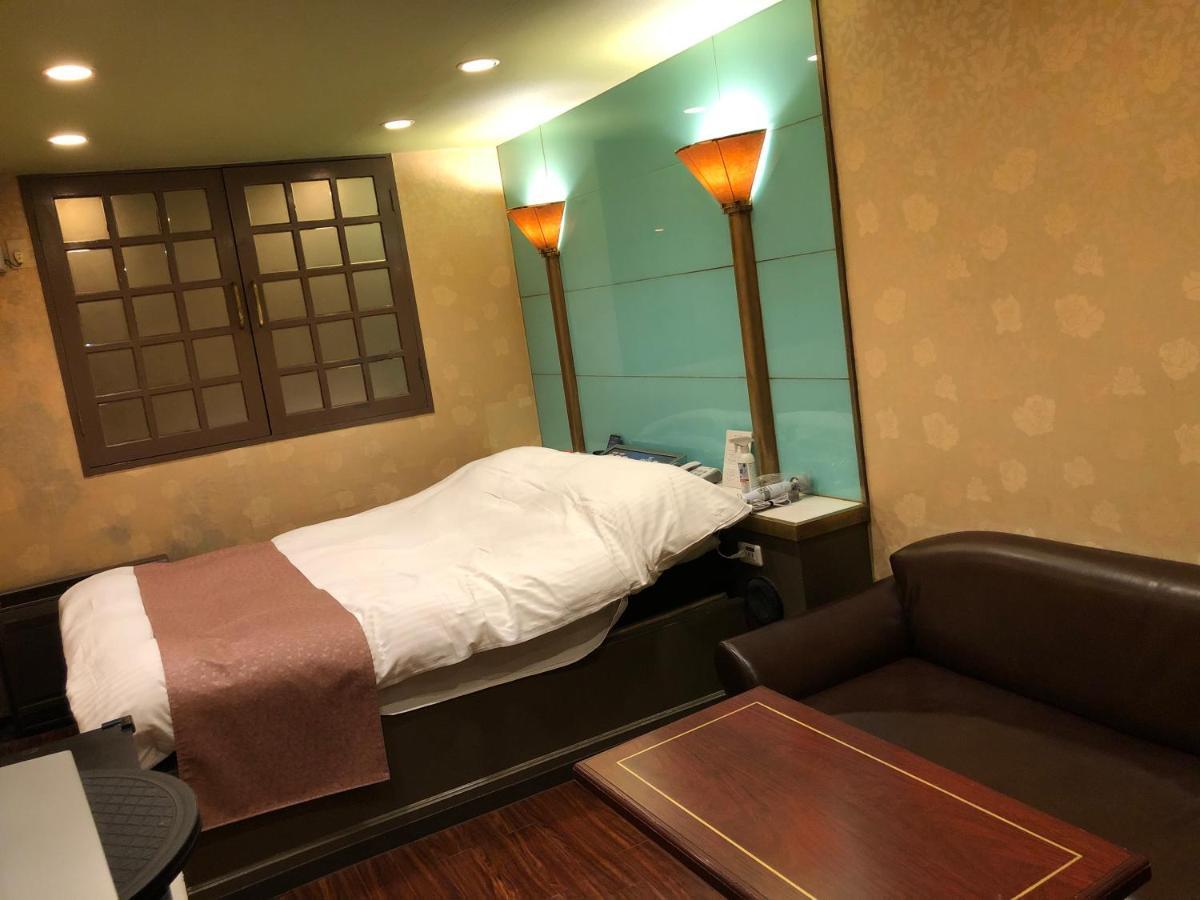 Hotel Chapel Story Sakaihigashi (Adults Only) Sakai  Exterior photo